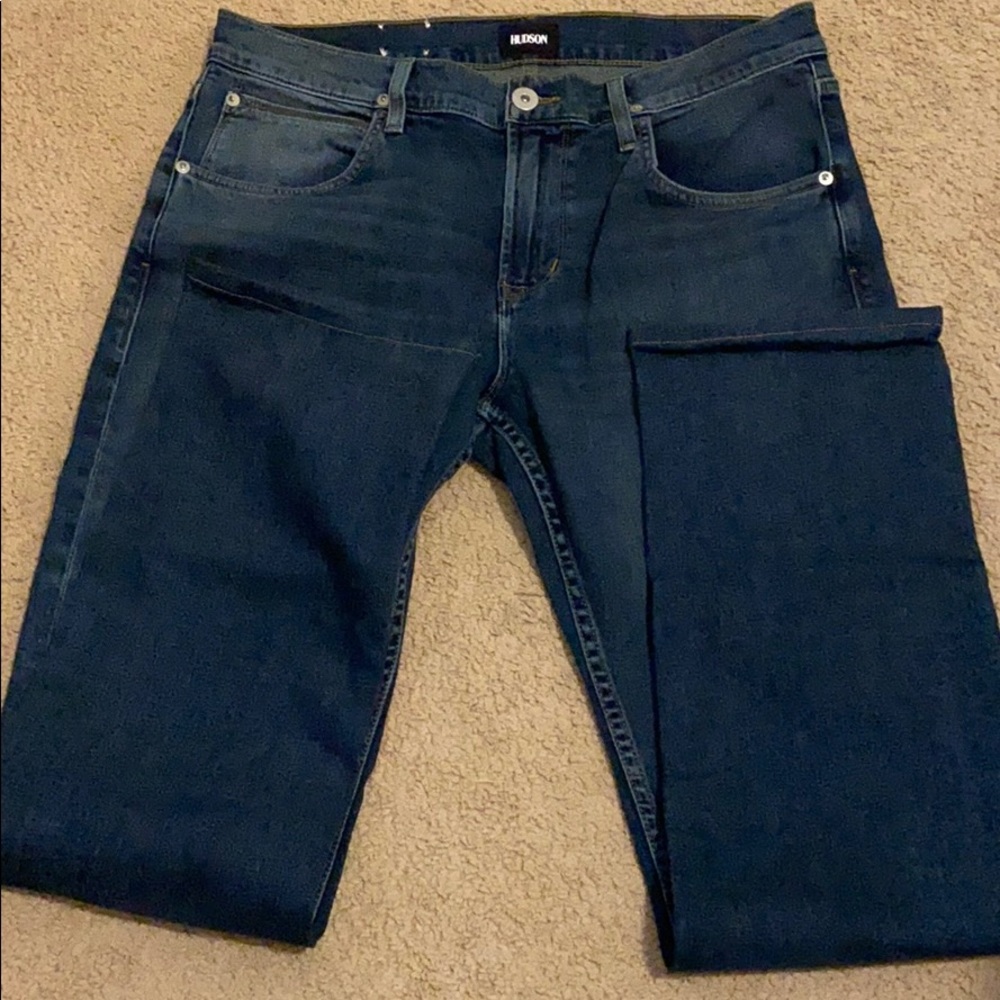 Hudson-Bryon Straight-33